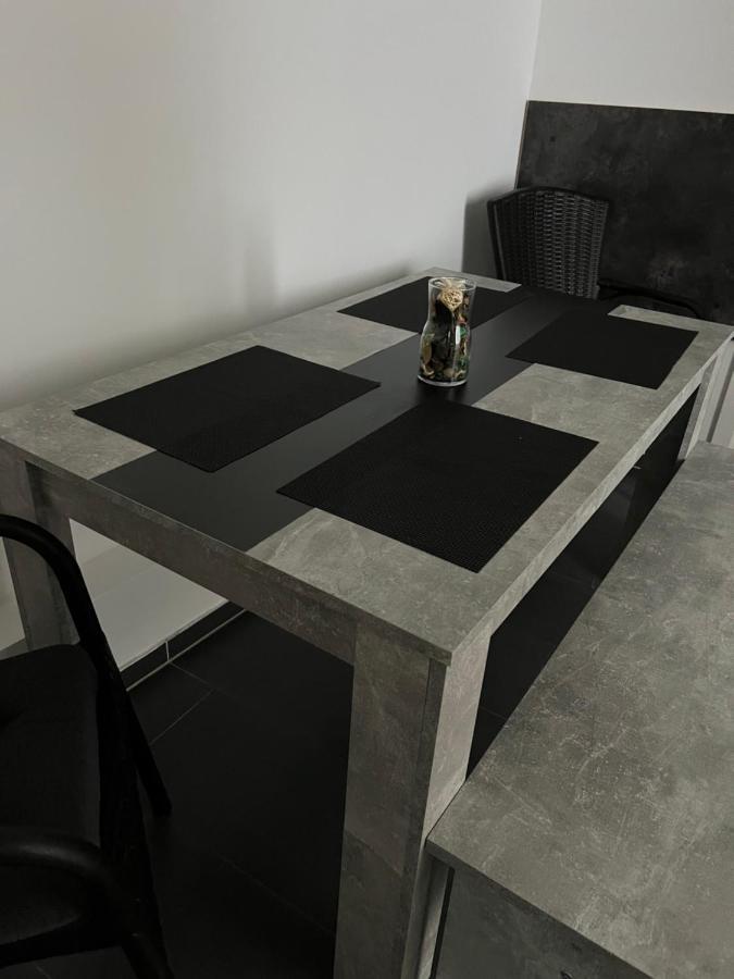 2-zimmer Am Maybachufer Berlijn